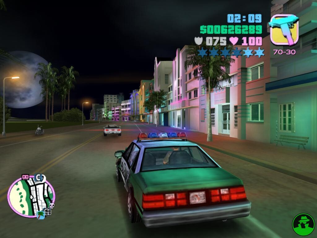 Gta 3 vice city. ГТА Вайс Сити диск. Grand Theft auto vice City screenshots. GTA vice City emotion 98.3. ГТА Вайс Сити погоня.