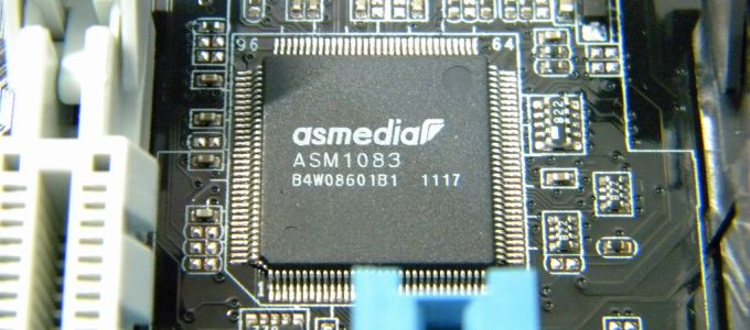 Szellemi tulajdon ellopása miatt pereli a VIA az Asust