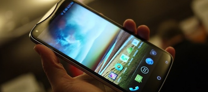 Jövõre indul a 4K-okostelefonok rohama