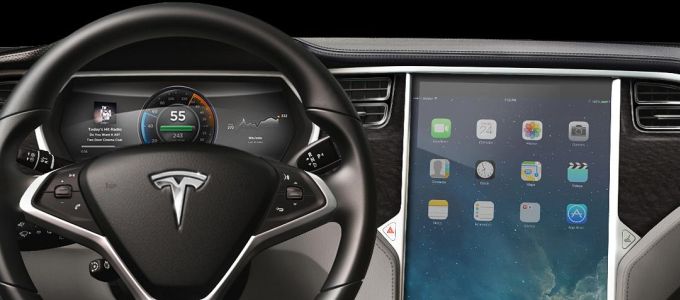 Baleseti statisztikákat hamisított a Tesla?