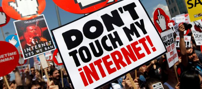 A YouTube-hozzáférés emberi jog