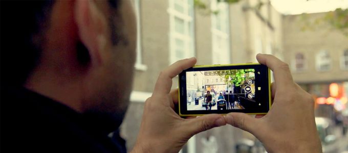 Okosüveg mikro-írisz a mobilok kameráihoz