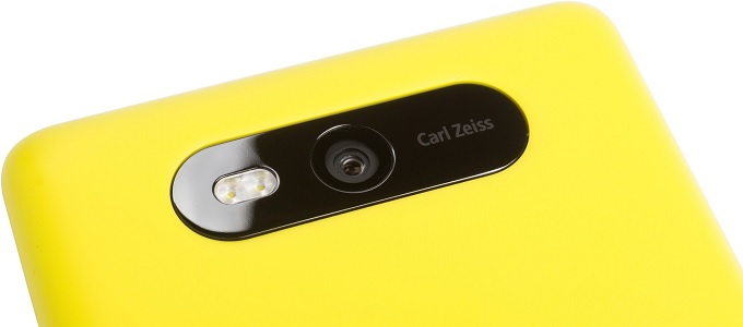 Négy Lumiával készül a Microsoft