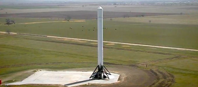 Felrobbant a SpaceX kísérleti rakétája