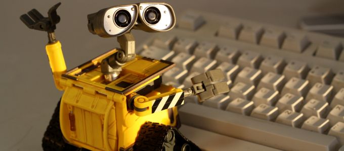 Jön a robot szövegírók kora