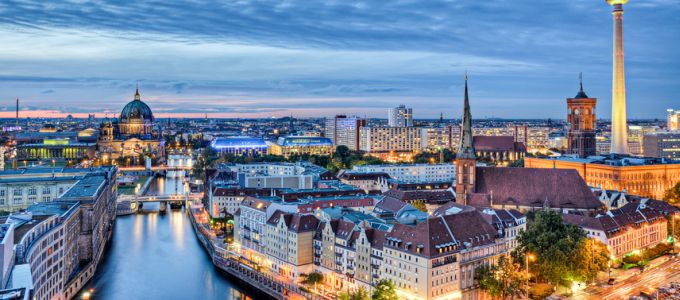 Internetintézetet hoznak létre Berlinben