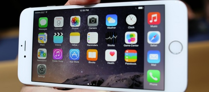 Sikeres az új iPhone-páros