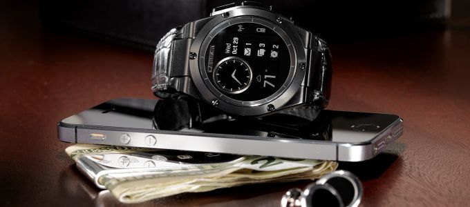 Üzemidejével tûnne ki a HP okosórája