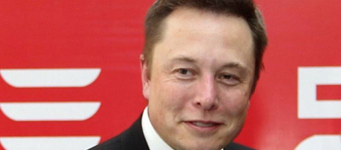 Mûholdakat építene Elon Musk