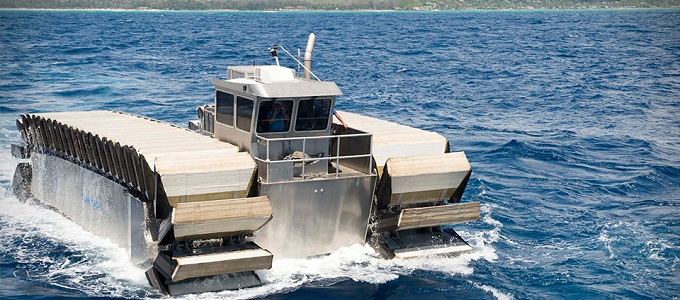 Három tankot is elbír egy új kétéltû behemót