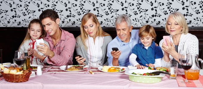 Digitális diéta kellene