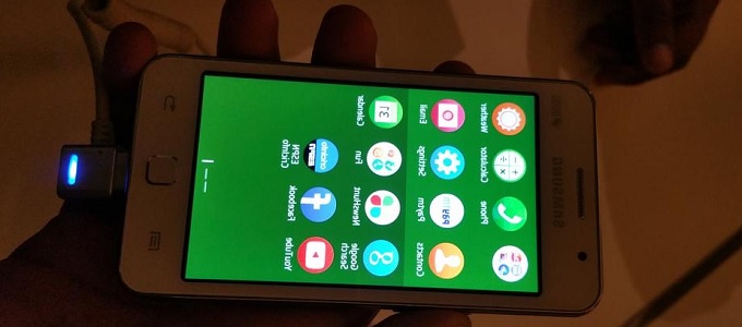 Lencsevégen a Samsung Galaxy S6 és a Z1