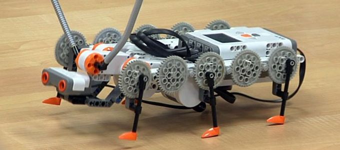 Magyarok a nemzetközi robotprogramozási verseny döntõjében