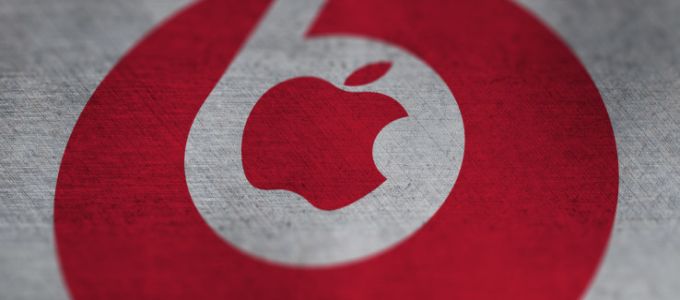 Zenei területen erõsítene az Apple