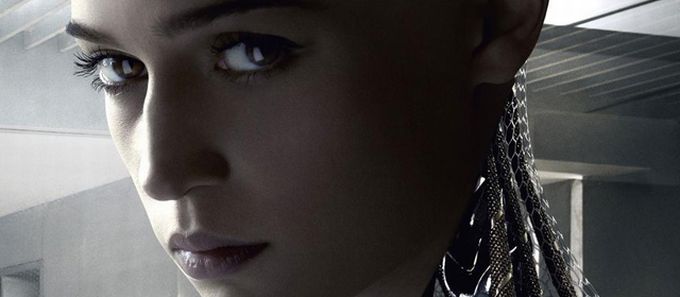 Új elõzetest kapott az év sicifjeként emlegetett Ex Machina