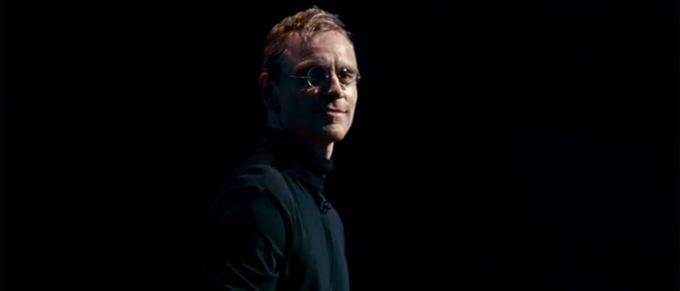 Az új Steve Jobs-elõzetes egyértelmûen a hónap mozis trailerje