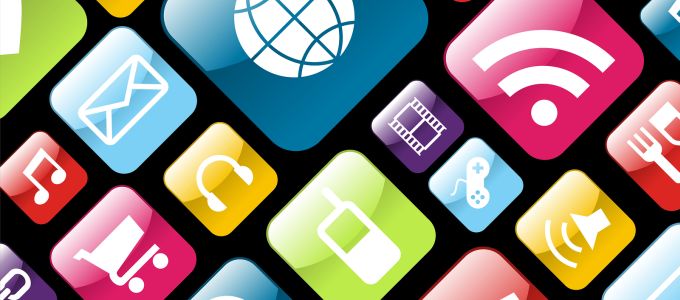 Az alkalmazásfejlesztõkért harcol a Google és az Apple