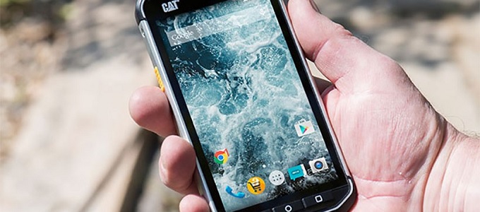 Brutális külsõt kapott a Cat S40 okostelefon