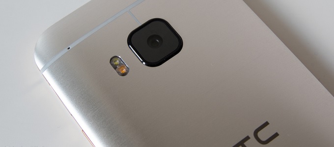 A középkategóriában jön a HTC One A9