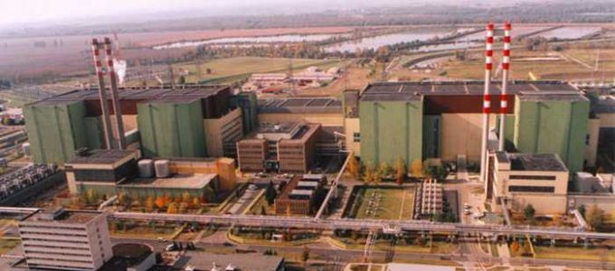 Negyven éve tették le a paksi atomerõmû alapkövét