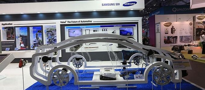 A Samsung is belép az autópiacra