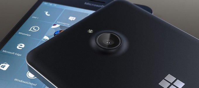 Négy színben jöhet a Lumia 850