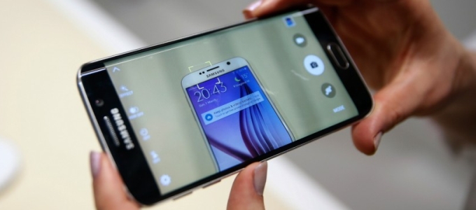 Frissítések hiánya miatt perelték be a Samsungot