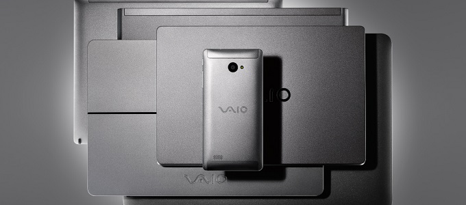 Itt a Vaio W10-es okostelefonja