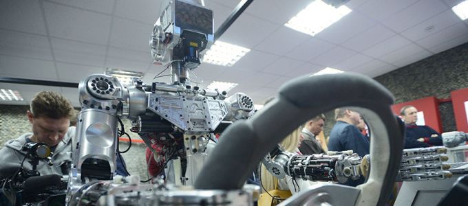 Robotok sétálhatnak az ûrben emberek helyett