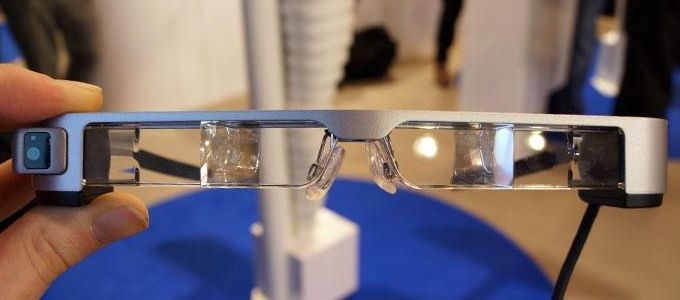 Érkezik az Epson okosszemüvege