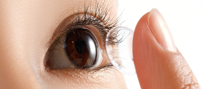 Zoomolni tudó kontaktlencse