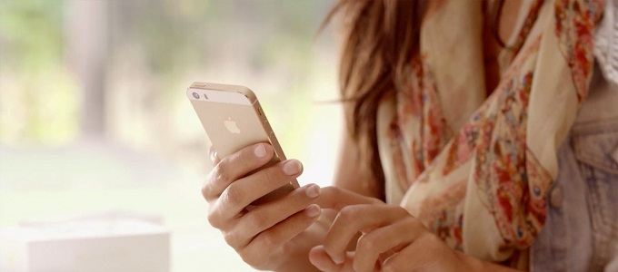 Nagyot zuhantak az iPhone-eladások