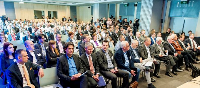 A digitalizáció a fenntartható gazdaság kulcsa