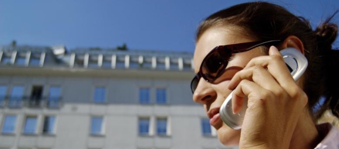 Ismét fellángolhat a mobilsugárzás körüli vita