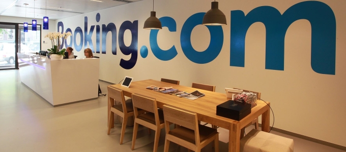 Az európai internetezõk fele foglalja le a nyaralását online