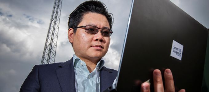 Minden vezeték nélküli funkció egy antennában