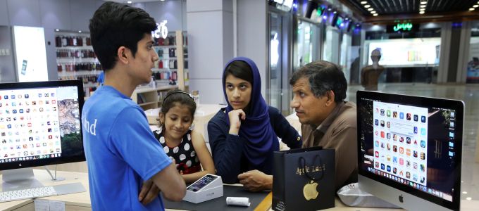 Iránt is meghódítja az iPhone