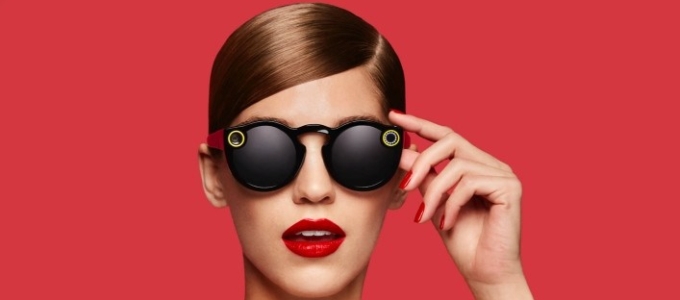 Kamerás napszemüveget mutatott be a Snapchat