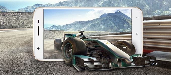 Olcsó nyolcmagos telefon az Oukiteltõl