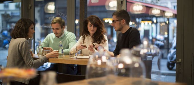 Mostantól egymásnak is küldhetünk pénzt PayPalon