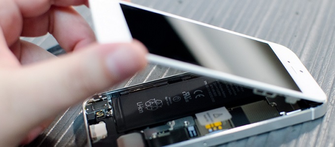 Apple - jön a javítás joga, de egyelõre csak az USA-ban