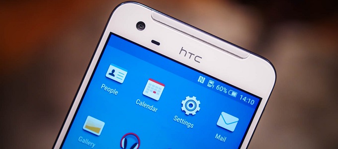 Alakulóban a HTC One X10