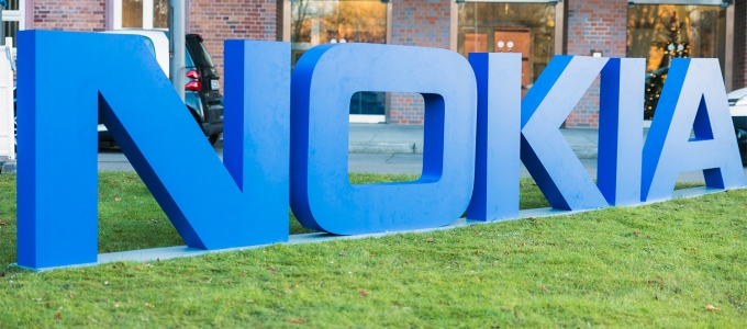 Együttmûködik az Apple és a Nokia
