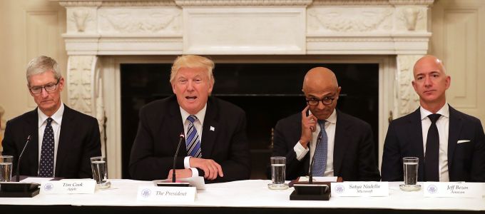 E-kormányzást szeretne Donald Trump