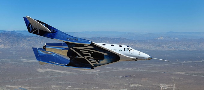 Jövõre rajtol el a Virgin Galactic ûrrepülõje