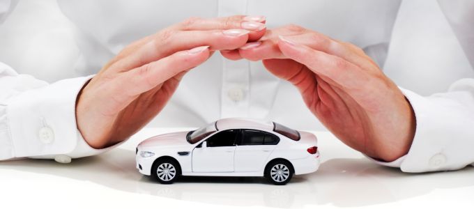 Egyre több európai köt gépjármû-biztosítást az interneten