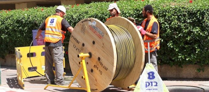 Gyanúsan leállított telekommunikációs reform Izraelben