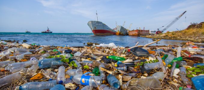 8 milliárd tonna mûanyagot állítottunk már elõ