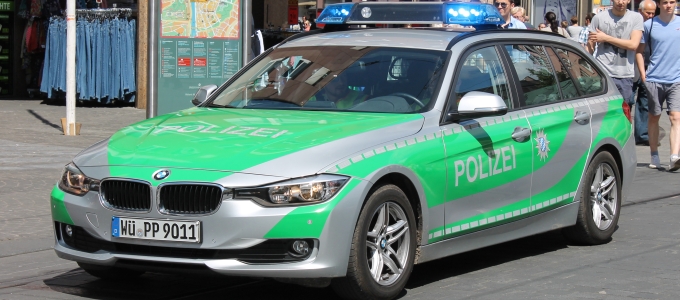 IPhone kerül minden bajorországi járõrautóba
