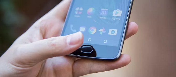Befutott a Moto GS5 Plus